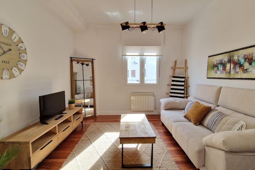 Cozy Apartment In The City Center By Aloha Bilbao Bilbau Exterior foto